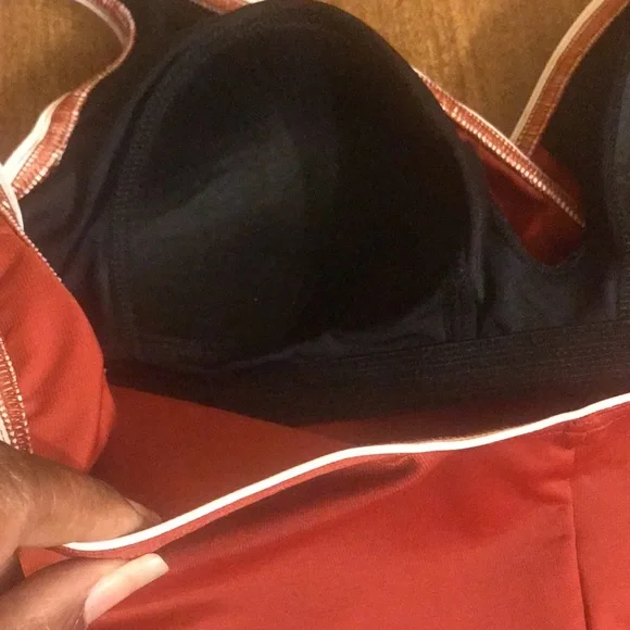 Bathing suit - Picture 8 of 8